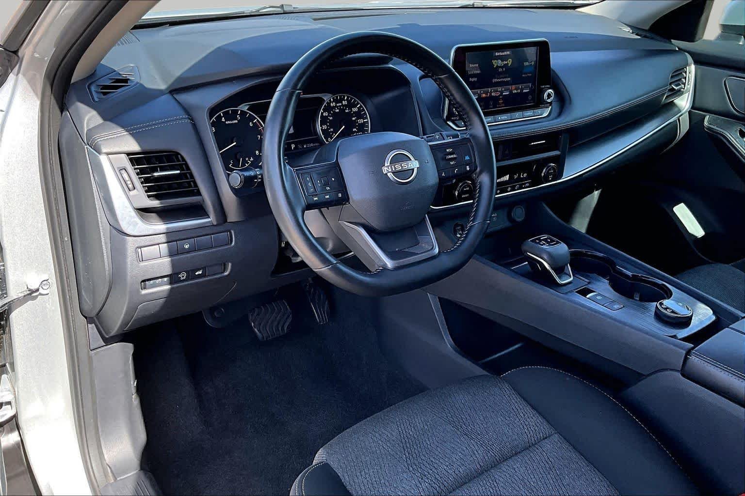 Used 2025 Brilliant Silver Metallic Nissan SV image 18