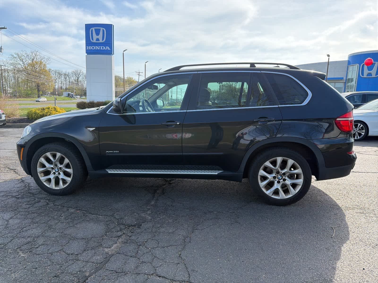 Used 2013 BMW X5 xDrive35i Premium with VIN 5UXZV4C55D0B07737 for sale in Eatontown, NJ