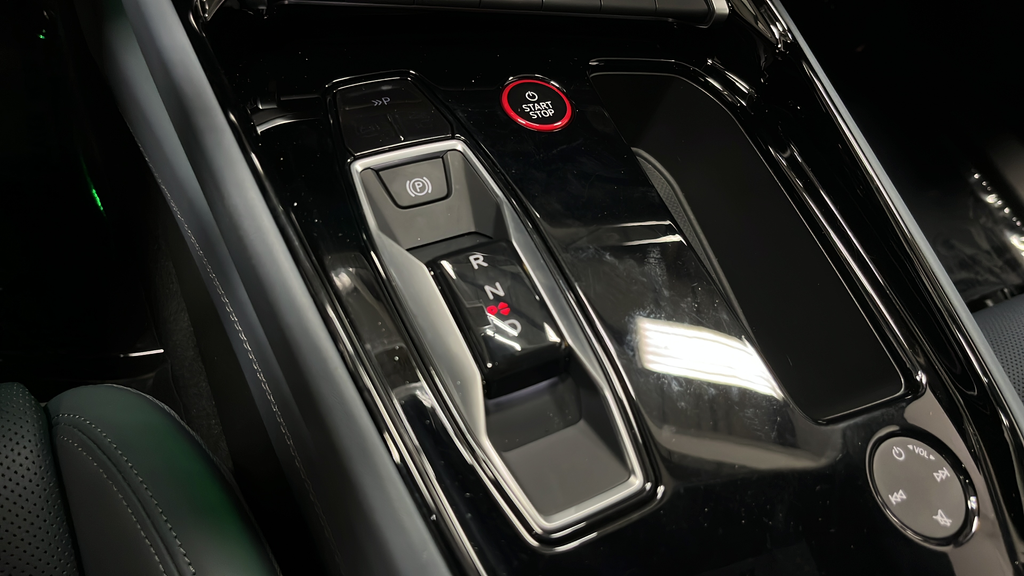 Used 2023 Daytona Gray Pearl Audi Base image 19