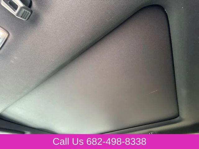 Used 2022 White Ford Tremor image 16