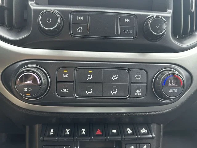 Used 2021 Blue Chevrolet ZR2 image 16