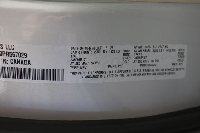 Used 2023 Silver Mist Clearcoat Chrysler Touring L image 28