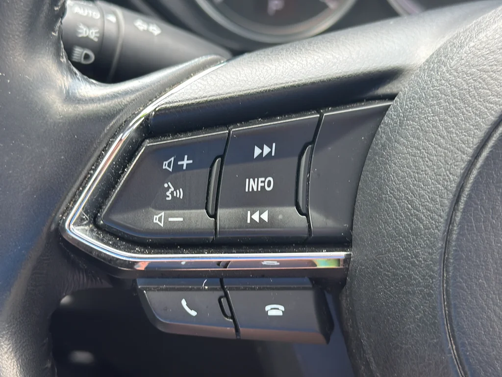 Used 2018 Red Mazda Touring image 18
