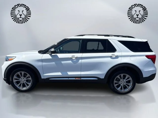 Used 2020 Oxford White Ford XLT image 11