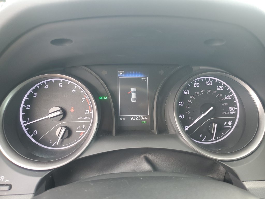 Used 2024 Silver Toyota SE image 18