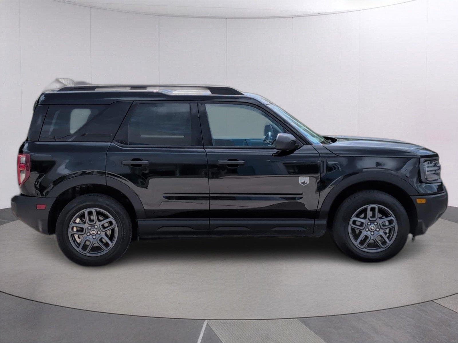 Used 2025 Shadow Black Ford Big Bend image 7