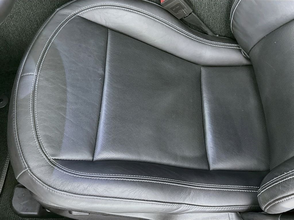 Used 2015 Black Chevrolet Stingray Z51 image 21