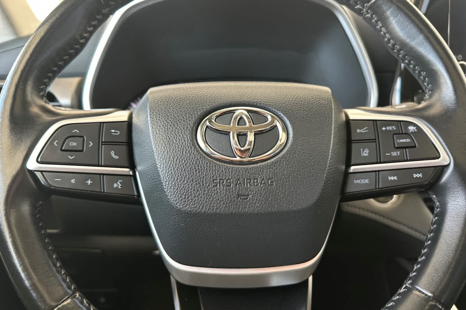 Certified Used 2023 Celestial Silver Metallic Toyota XLE image 23