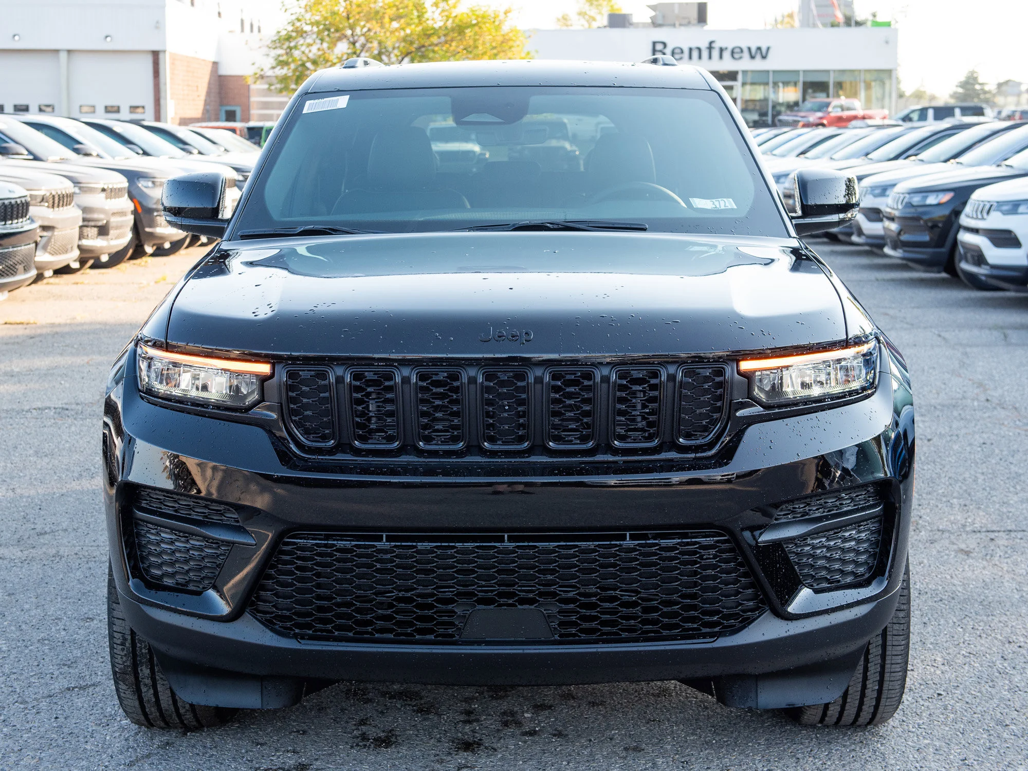 New 2025 Black Jeep Altitude* Sunroof, Trailer Tow Pkg, Heated Leather image 7