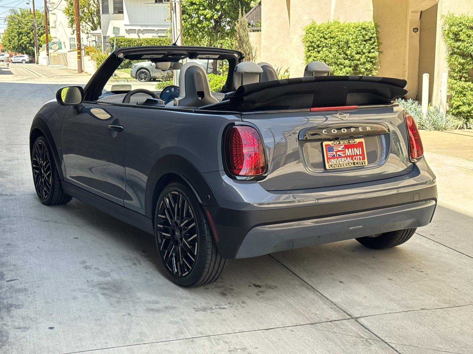 Used 2025 Copper Grey Metallic MINI Cooper S FWD image 3