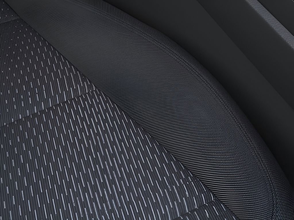 2025 Chevrolet Equinox LT - Photo 21