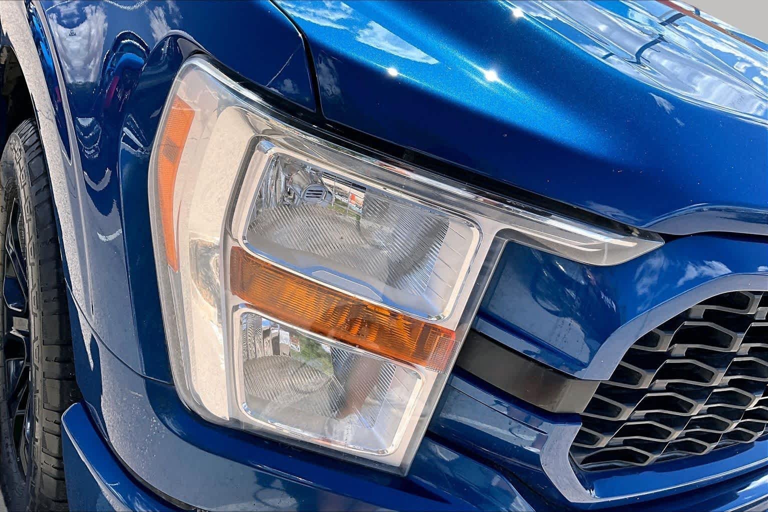 Used 2022 Atlas Blue Ford XL image 27