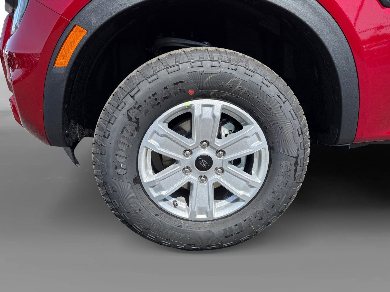 New 2025 Ruby Red Metallic Tinted Clearcoat Ford XL image 9