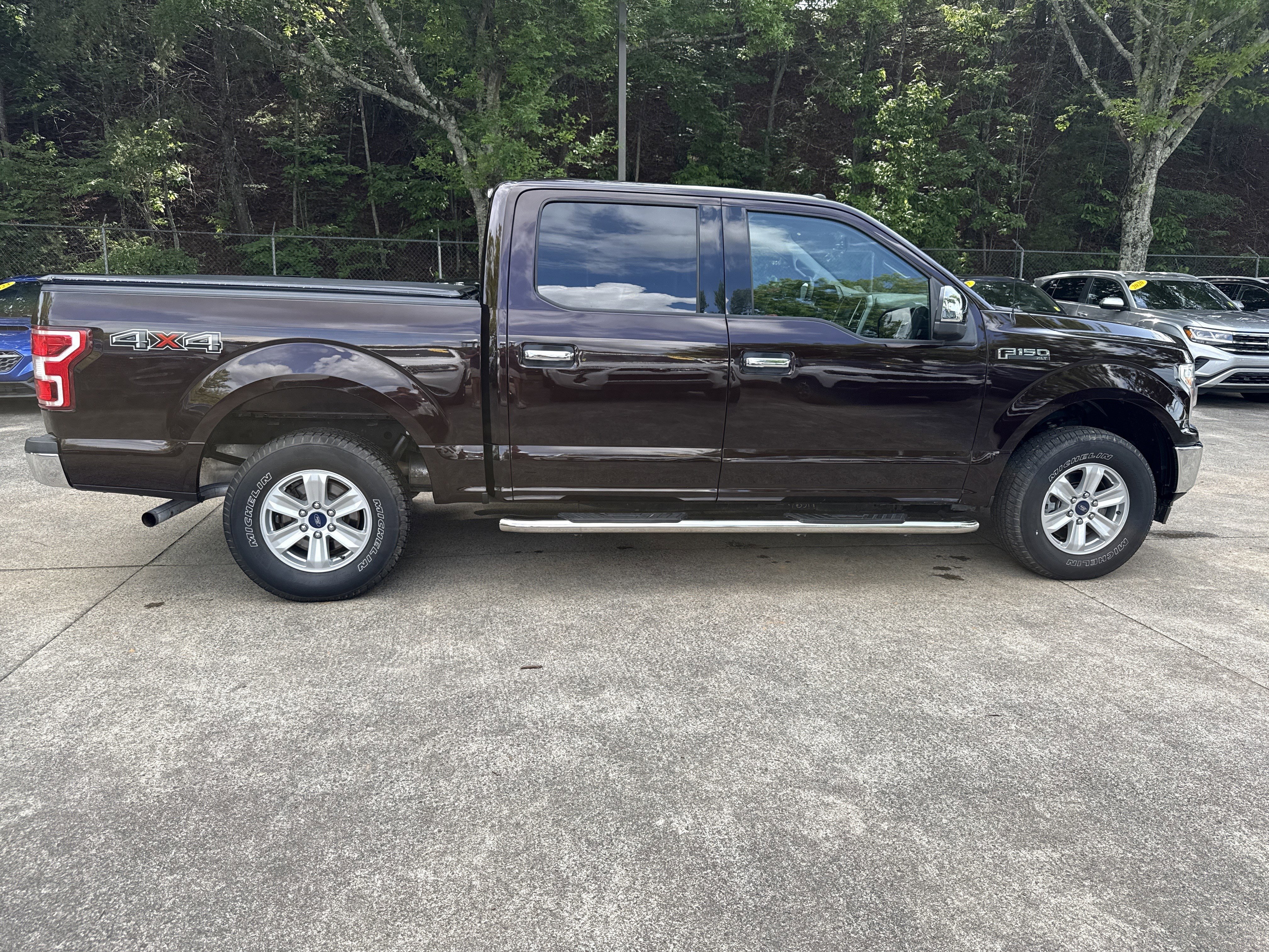 Used 2018 Magma Red Ford XLT image 8