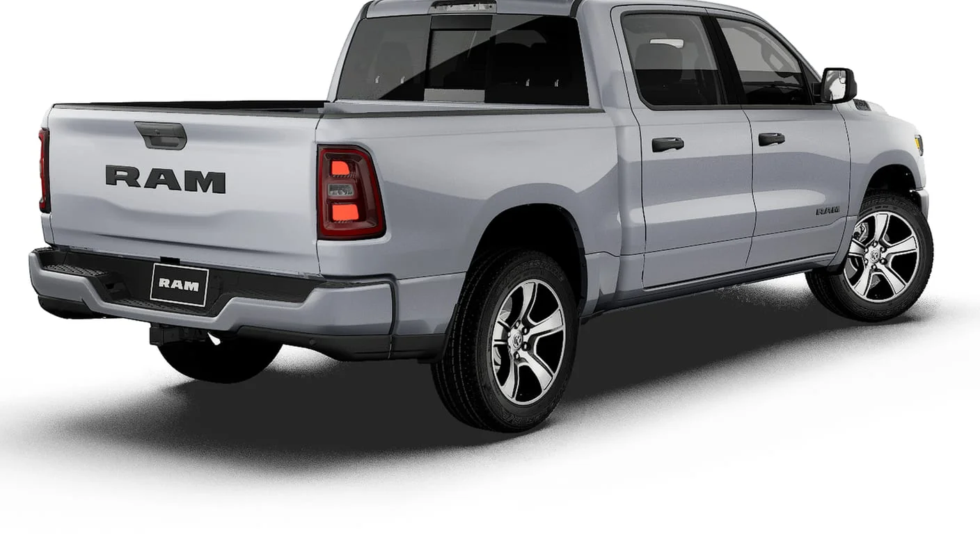 New 2027 Silver Zynith Exterior Paint RAM  image 2