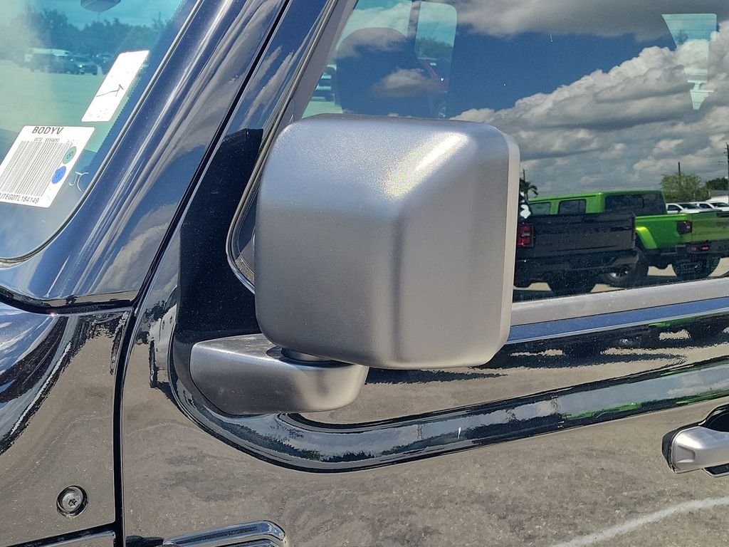 New 2026 Black Clear-Coat Exterior Paint Jeep Mojave X image 11