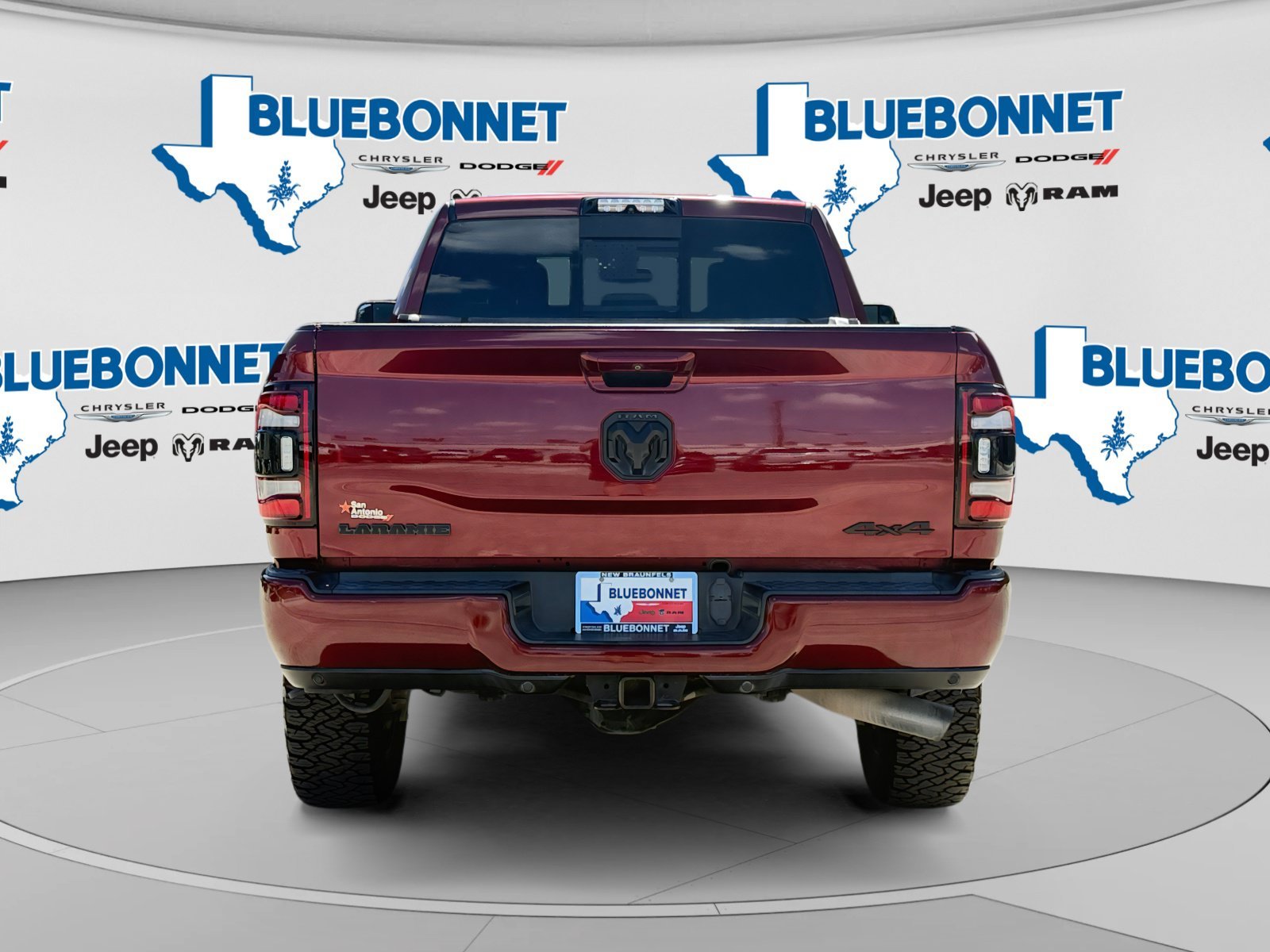 Certified Used 2019 Delmonico Red Pearlcoat Ram Laramie image 6