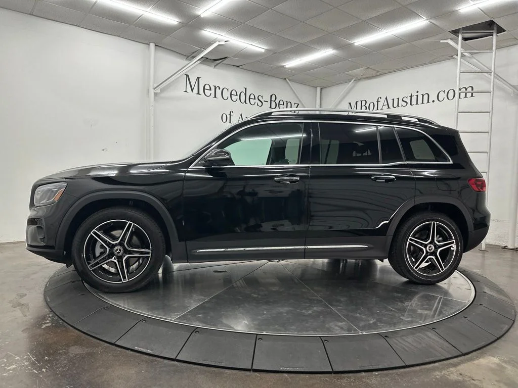 New 2026 Black Mercedes-Benz GLB 250 image 4