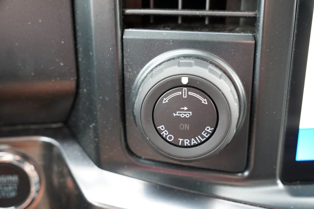 Used 2026 Gray Ford Lariat image 37