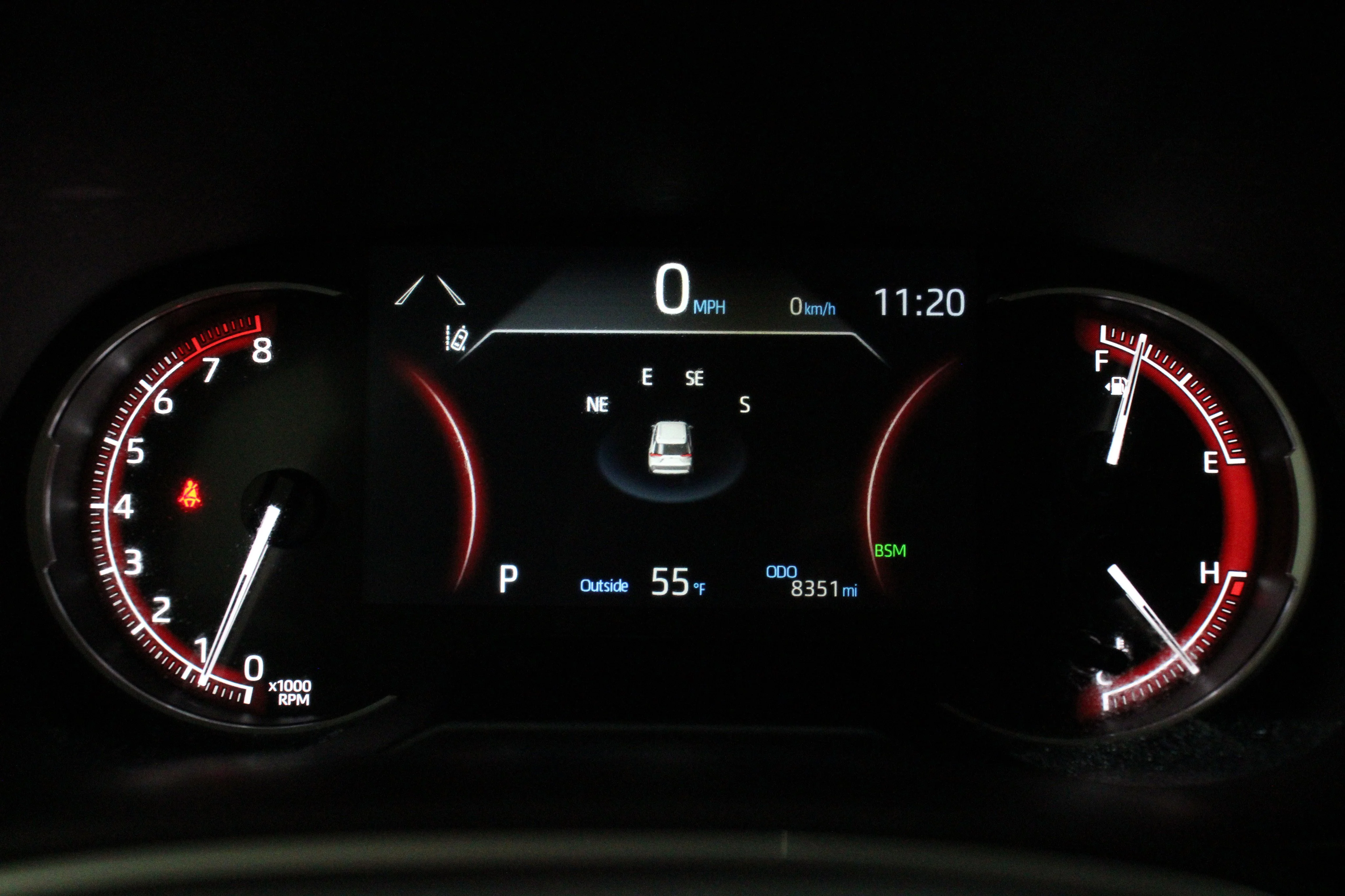Used 2025 Gray Toyota XLE Premium image 13