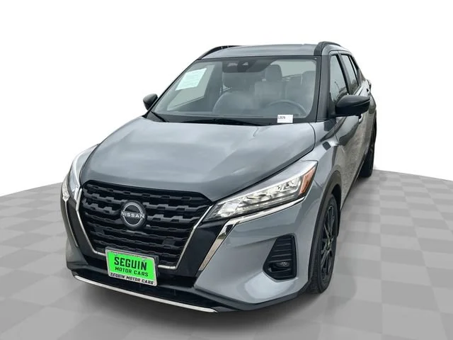 2023 Nissan Kicks SR Xtronic CVT