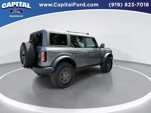 Used 2025 Gray Ford Badlands image 8