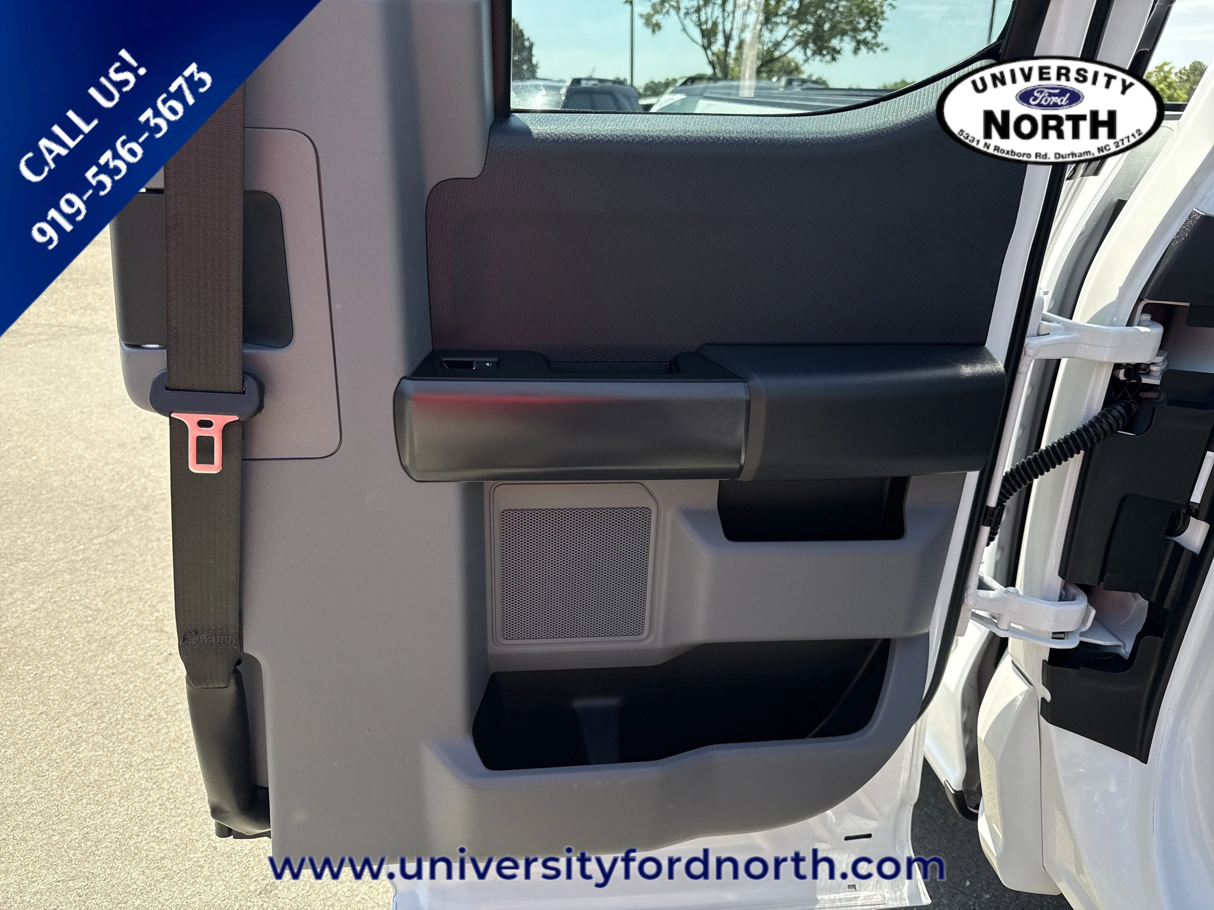 Used 2022 Oxford White Ford XL image 41