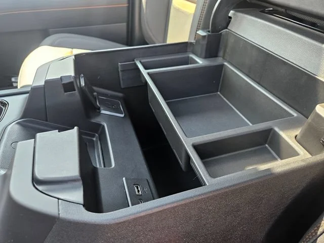 New 2026 Onyx Black GMC AT4 image 26