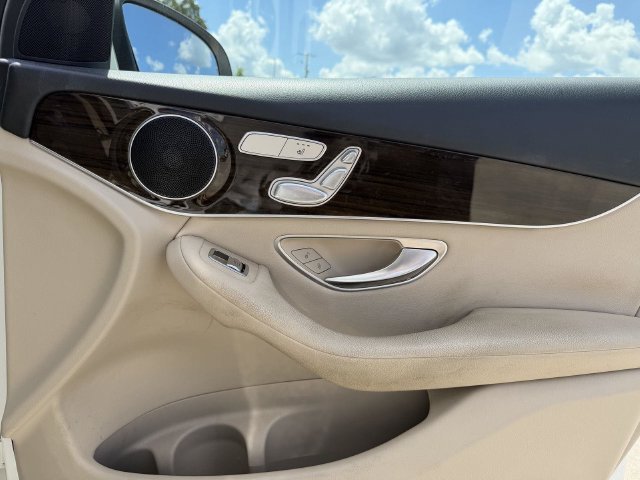 Certified Used 2021 Polar White Mercedes-Benz GLC 300 image 28
