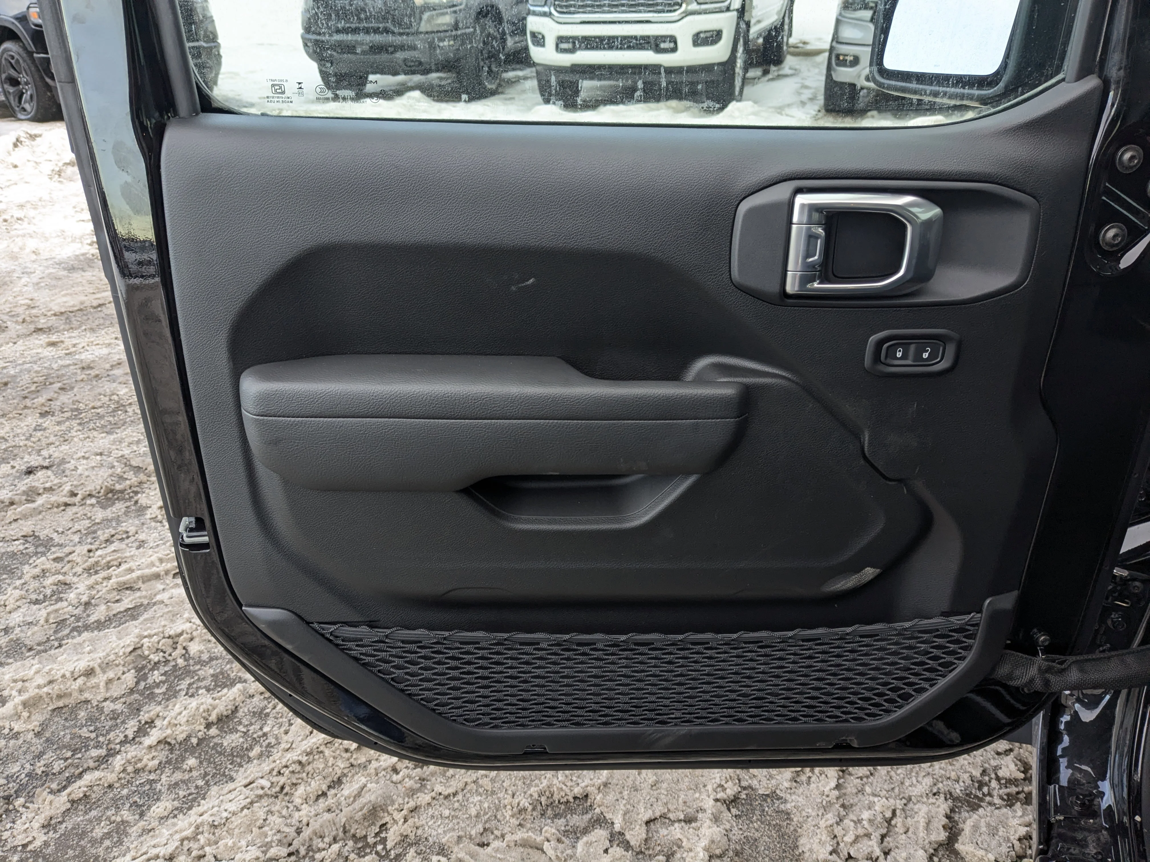 New 2026 Black Jeep Sport - - 2.0L Turbo Engine - 12.3 Uconnect 5 Display - Black Freedom Hardtop - 8-Speed Auto & More image 12