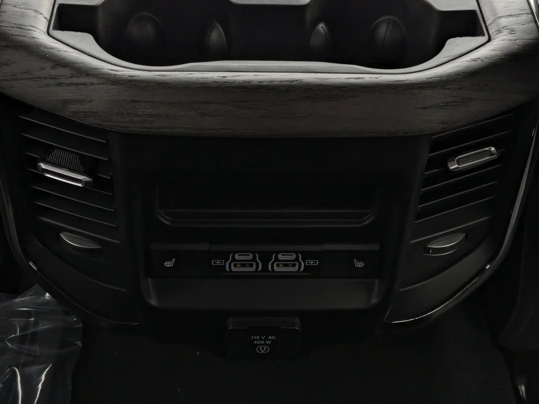 New 2026 Black RAM Limited - - 5th Wheel/Gooseneck Prep - 360 Cameras - Sunroof & More! image 29