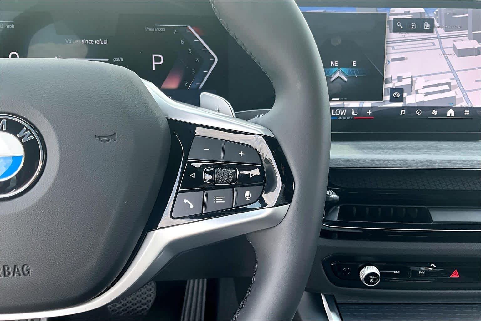 2025 BMW 2 Series 230i - Photo 23