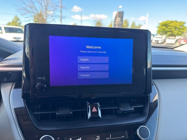 Certified Used 2025 Celestite Toyota L image 27