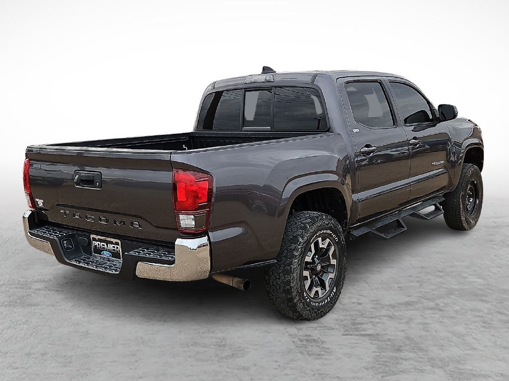 Used 2022 Magnetic Gray Metallic Toyota SR5 image 11