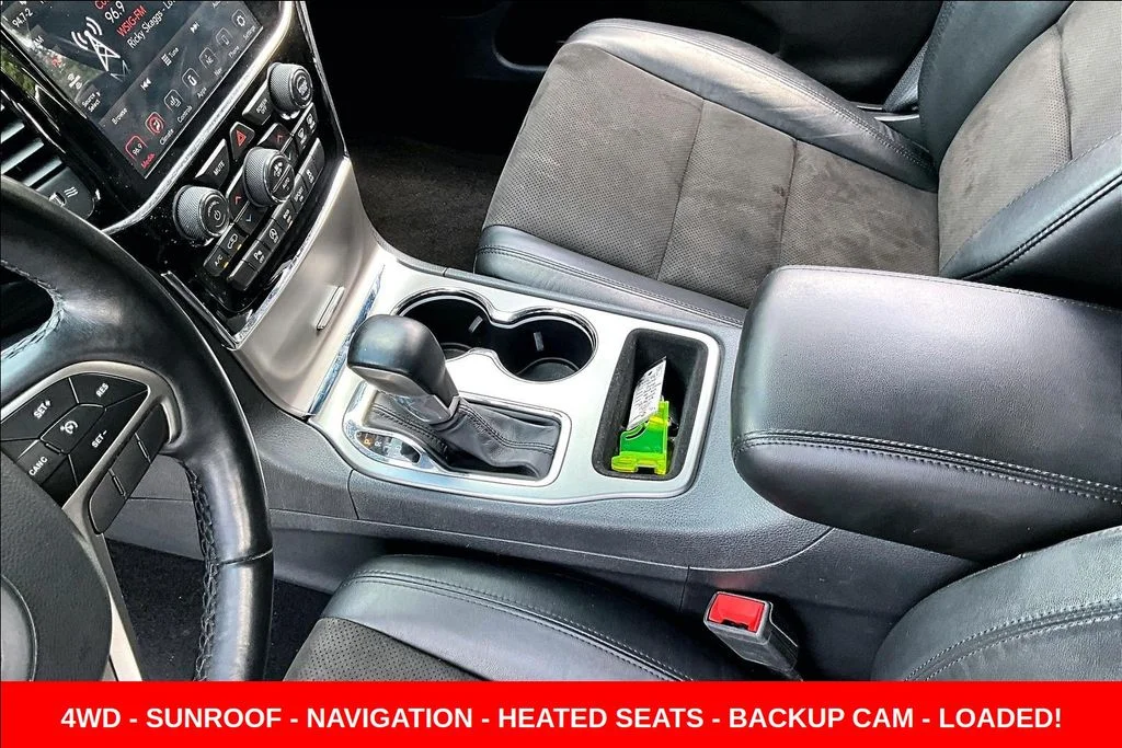 Used 2020 Black Jeep Altitude image 18
