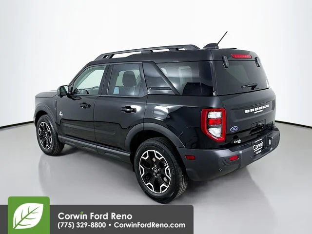 New 2025 Shadow Black Ford Outer Banks image 5