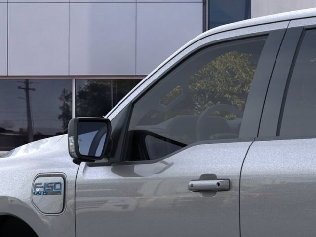 2025 Ford F-150 Lightning Flash - Photo 20