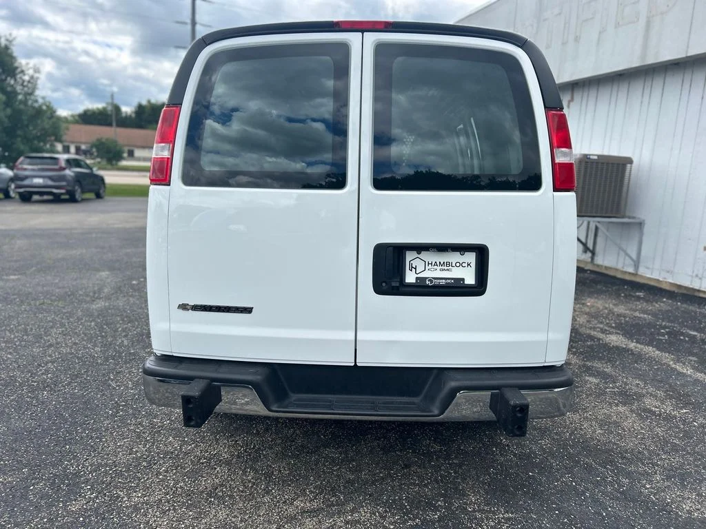 Used 2024 White Chevrolet Work Van image 5