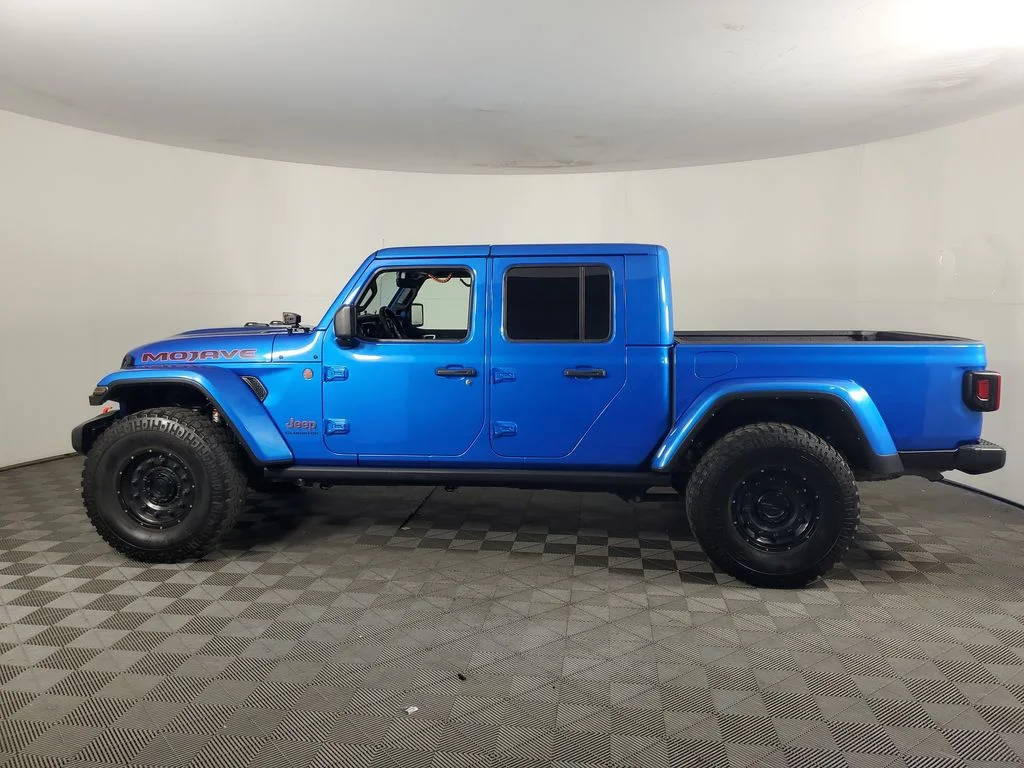Used 2021 Blue Jeep Mojave image 7