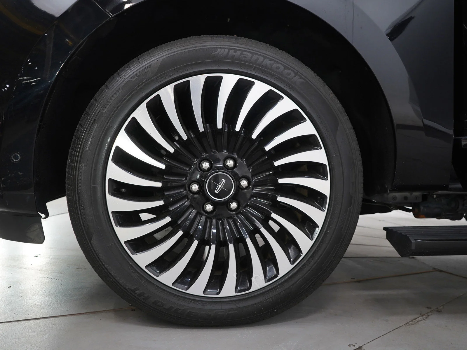 Used 2019 Black Metallic Lincoln Black Label 4x4 image 38