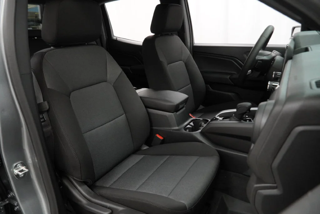 New 2026 Sterling Gray Metallic Chevrolet Trail Boss image 35
