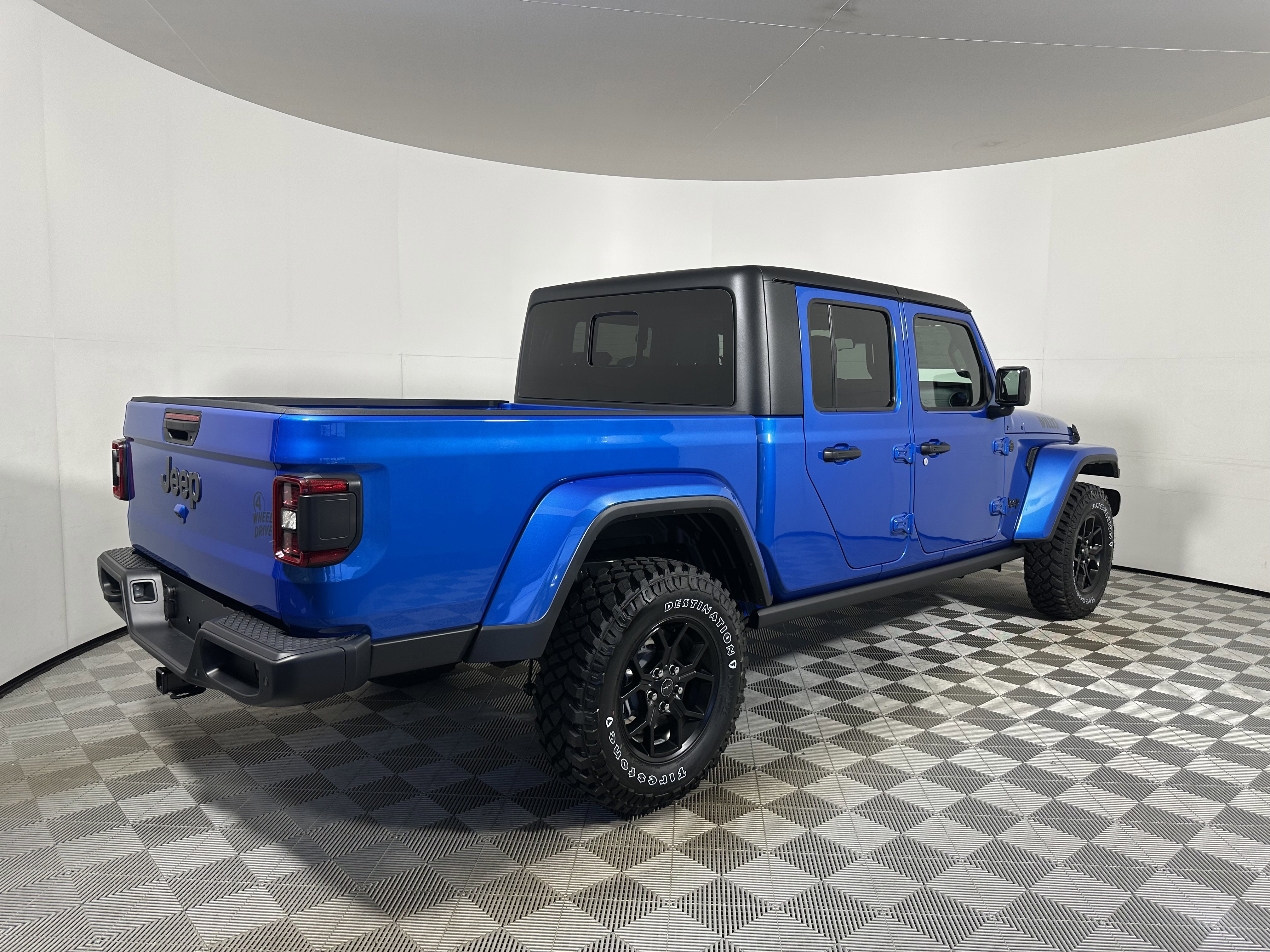 2025 Jeep Gladiator Willys - Photo 7