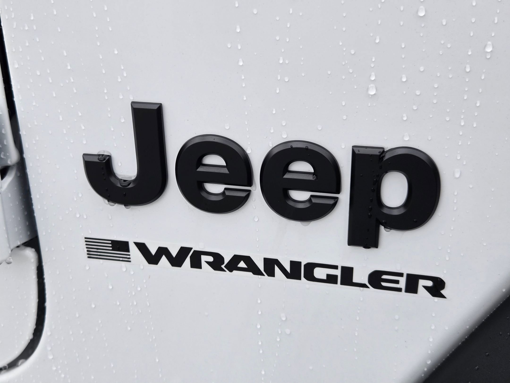 New 2026 Bright White Clear-Coat Exterior Paint Jeep Sport S image 23