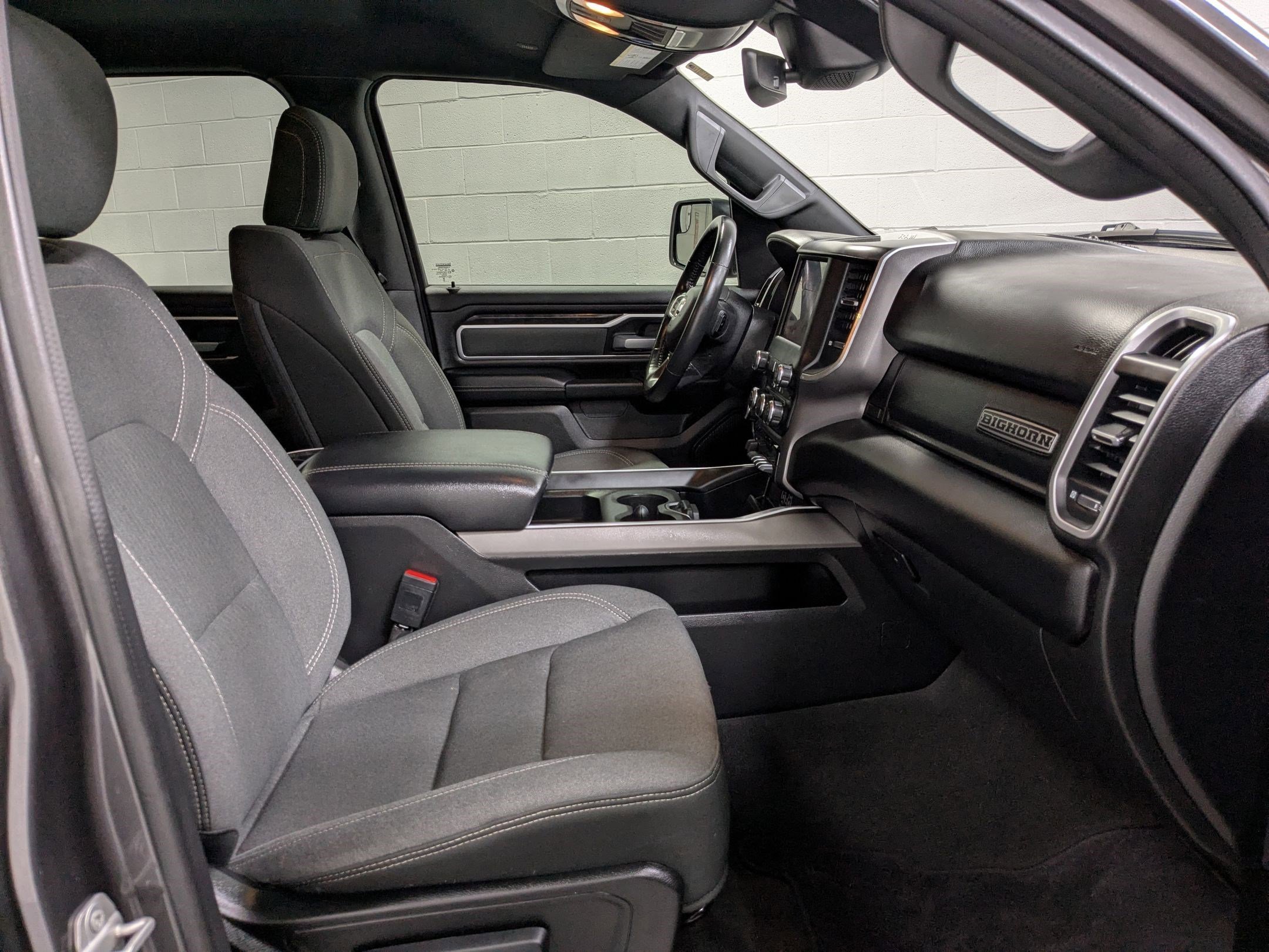 Certified Used 2023 Granite Crystal Metallic Clearcoat Ram Big Horn image 29