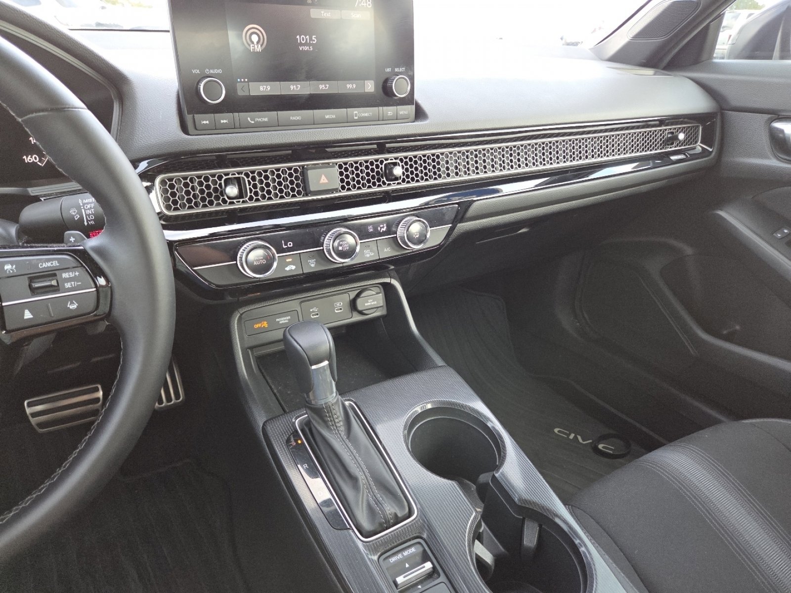 2025 Honda Civic Sport - Photo 28
