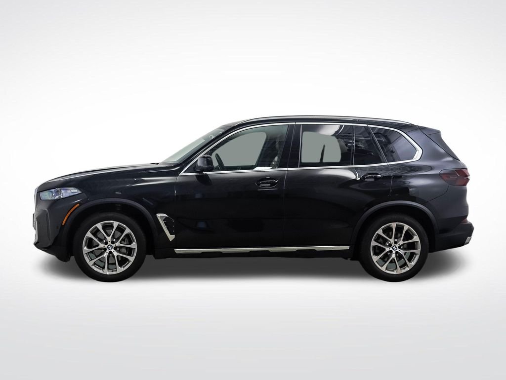 Used 2024 BMW X5 40i with VIN 5UX23EU0XR9V71266 for sale in Minneapolis, Minnesota