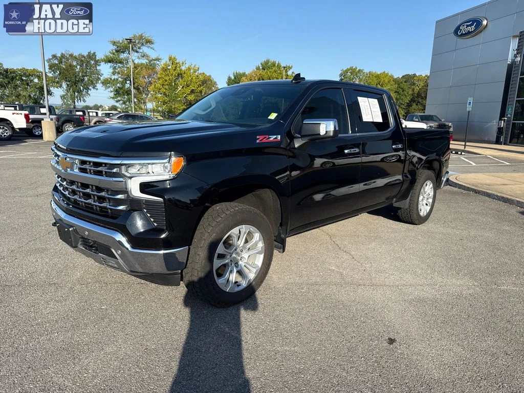 Used 2022 Chevrolet Silverado 1500 LTZ with VIN 1GCUDGED0NZ583814 for sale in Little Rock