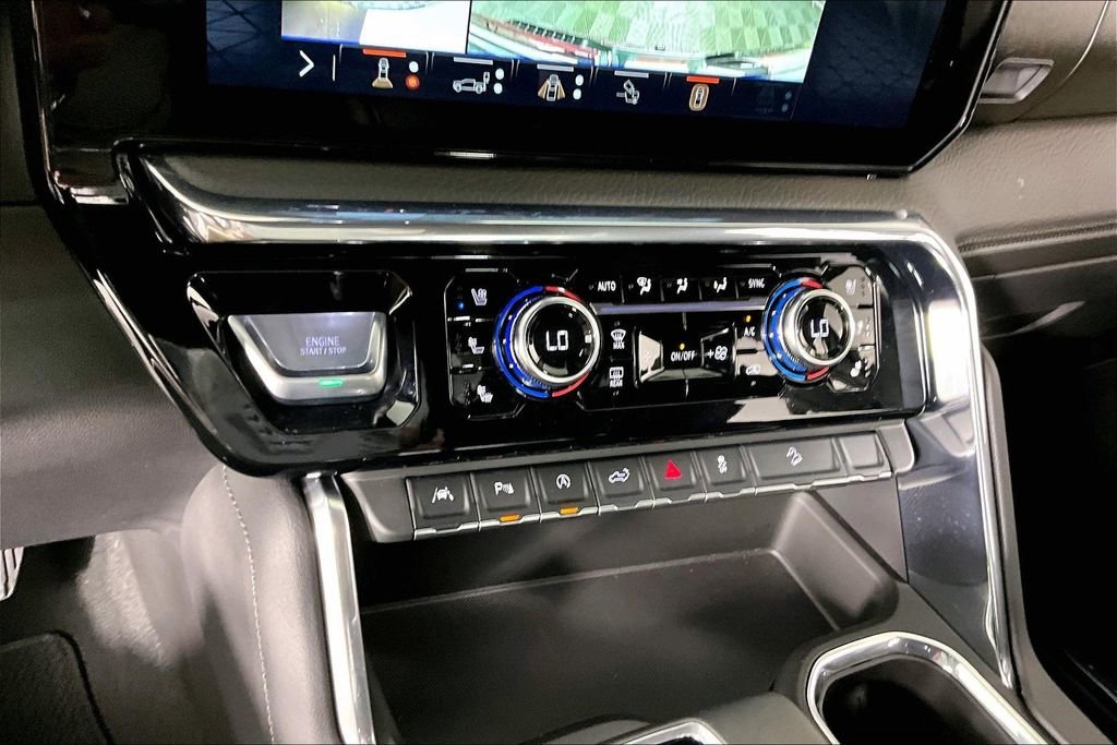 Used 2025 Sterling Metallic GMC Denali image 15