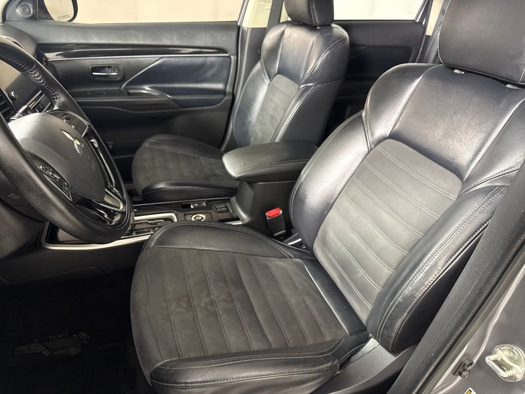 2019 Mitsubishi Outlander SE - Photo 9