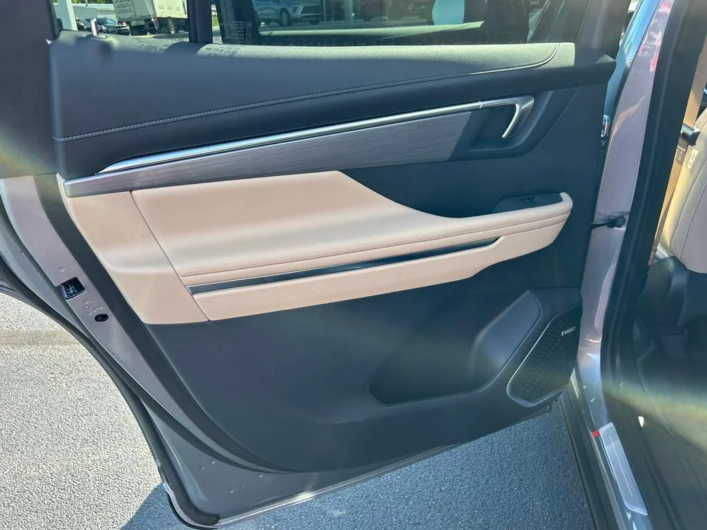 2026 Buick Enclave Preferred - Photo 7